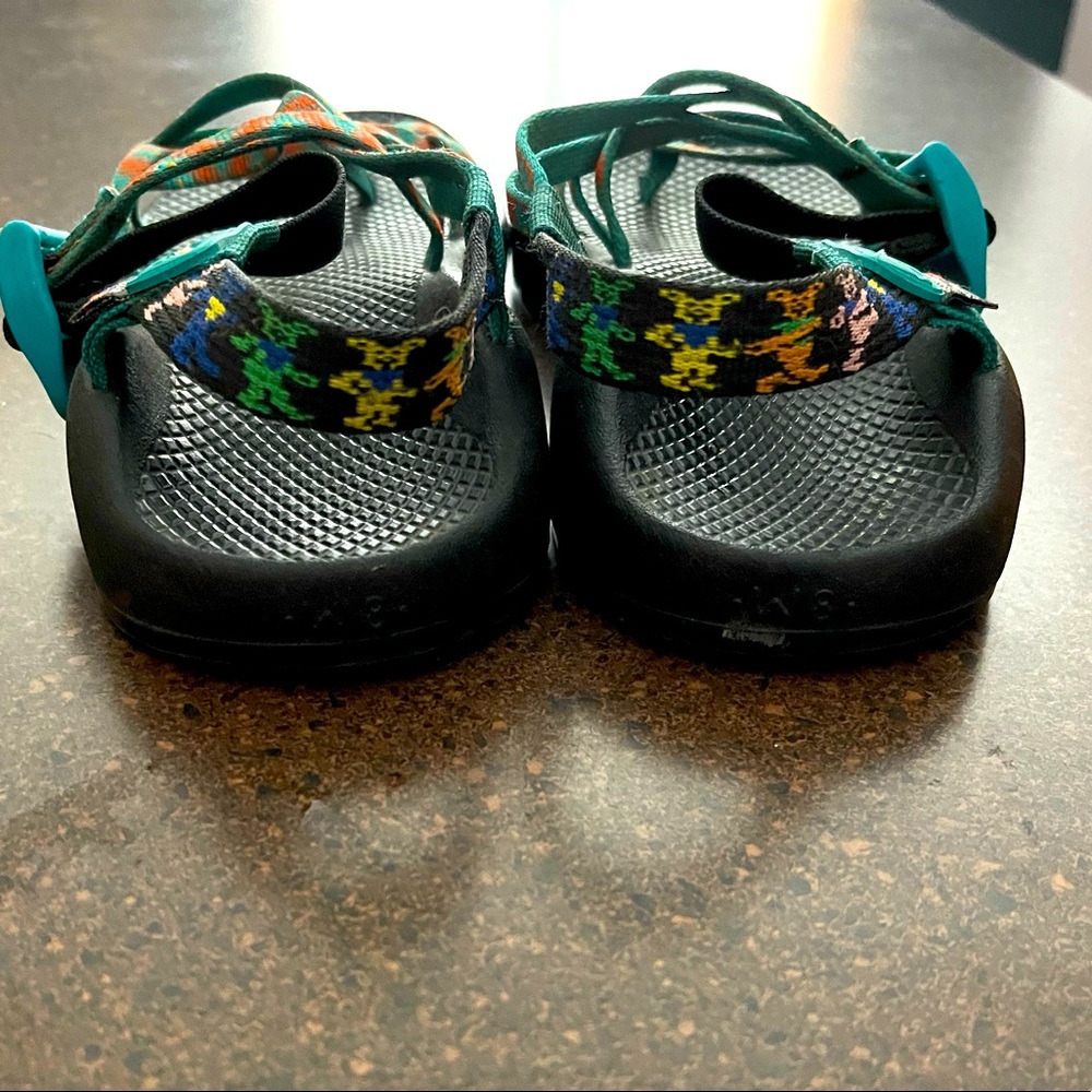 Grateful Dead Women’s size 8 Chacos ZX/2 Sandals